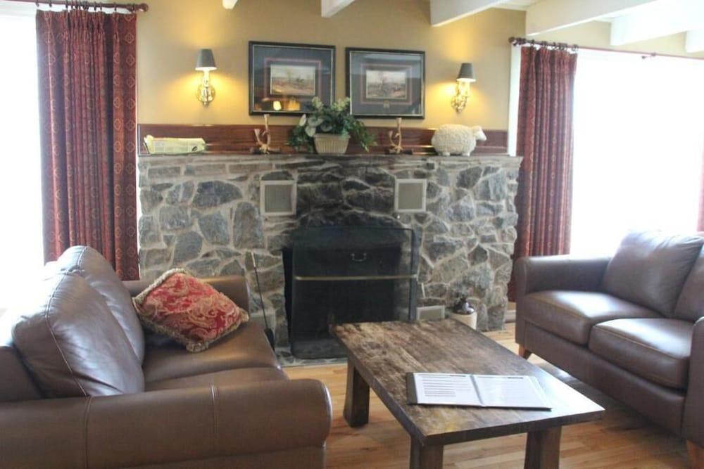 Inverary Resort Baddeck Inlet Eksteriør bilde
